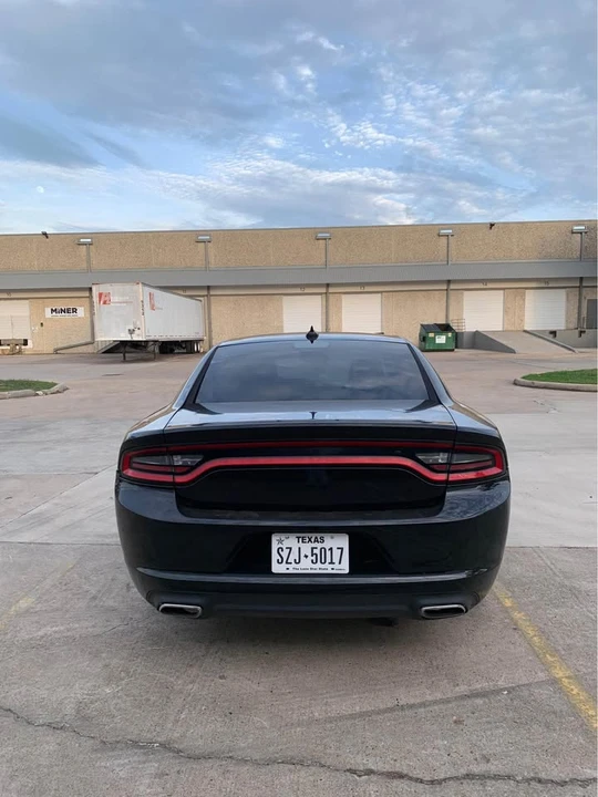 2016 Dodge Charger 7th Gen - Image 3 of 10