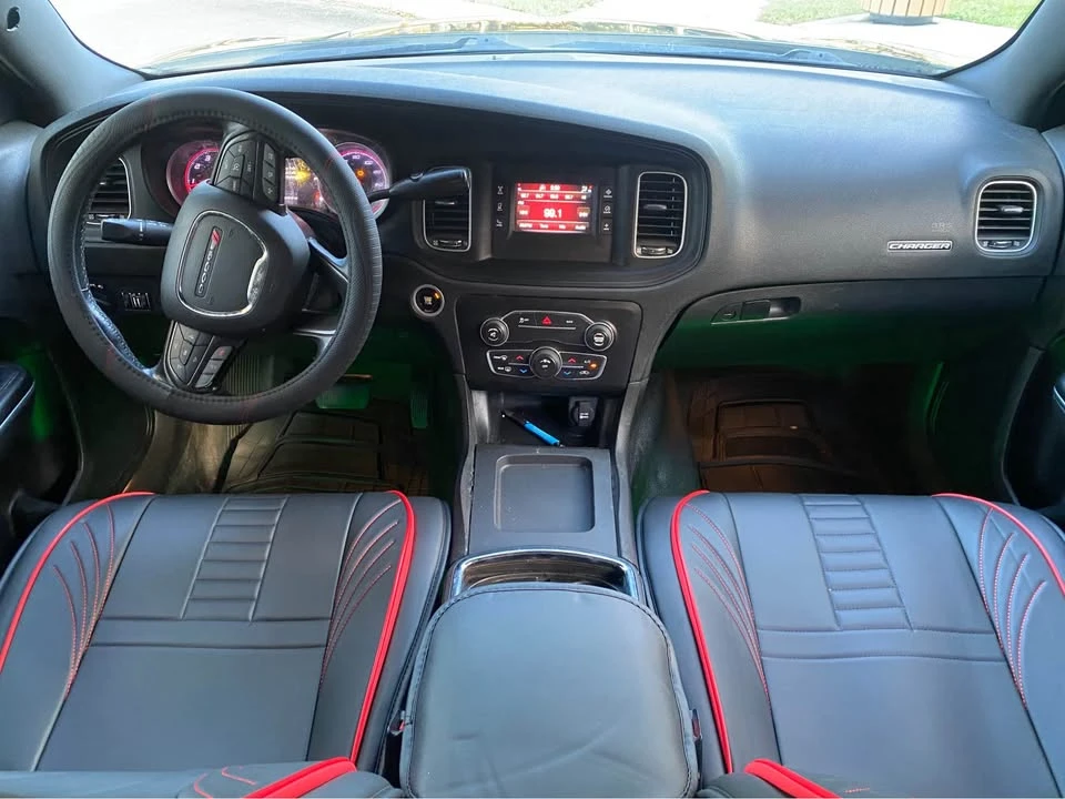 2016 Dodge Charger 7th Gen - Image 10 of 13