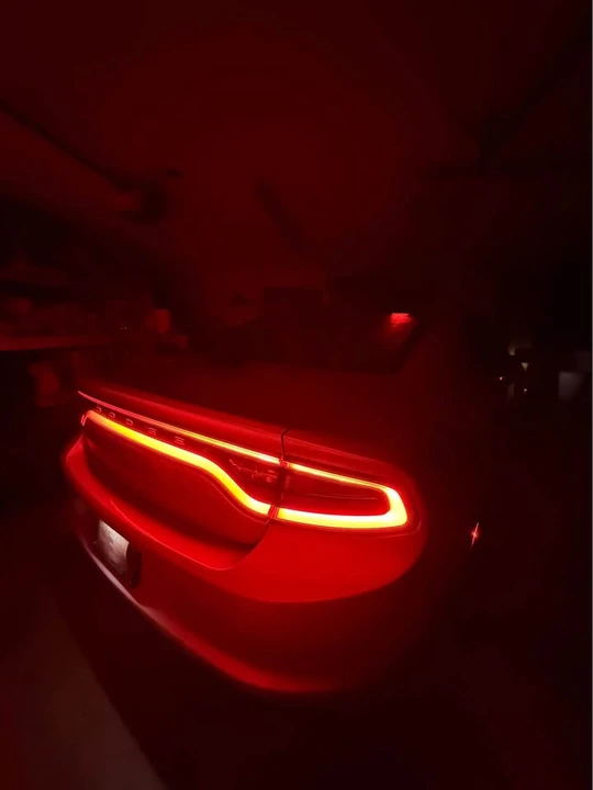 2016 Dodge Charger 7th Gen - Image 6 of 8