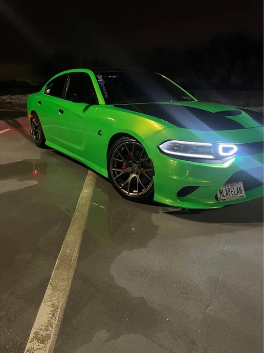 2016 Dodge Charger SRT & 392 7th Gen - Image 2 of 9