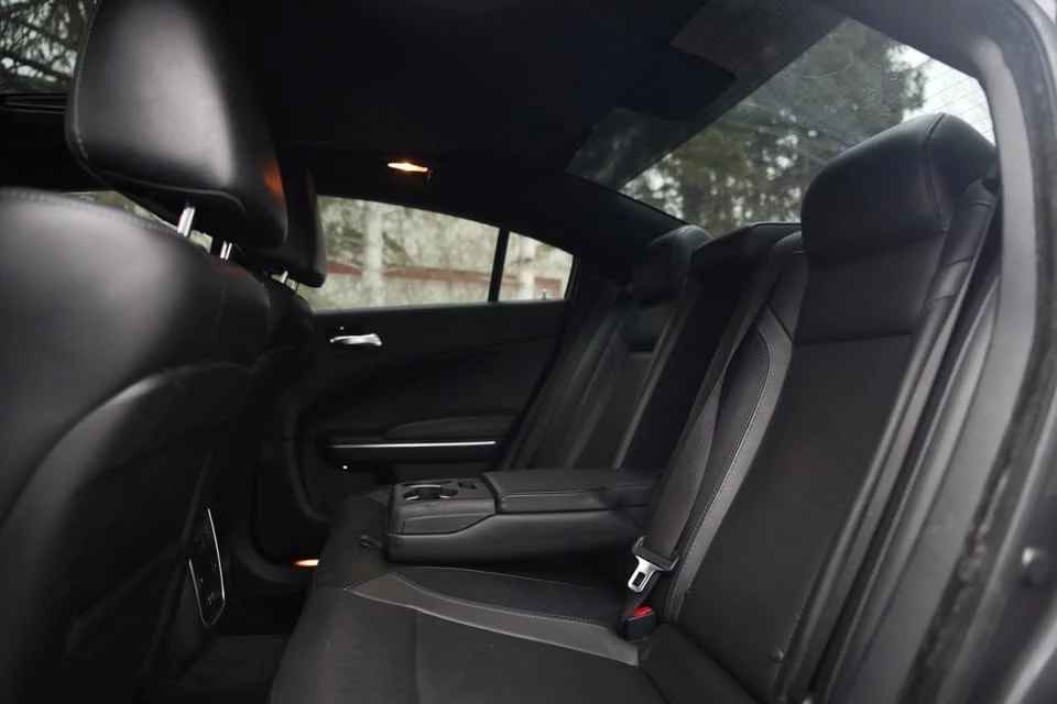 2016 Dodge Charger 7th Gen - Image 13 of 14