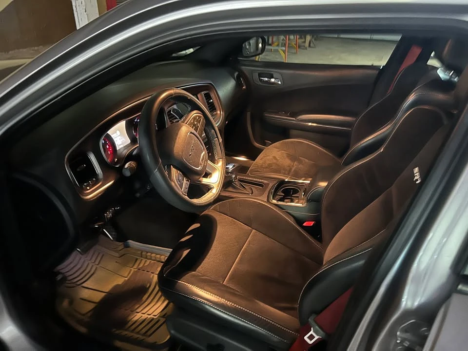 2016 Dodge Charger SRT Hellcat 7th Gen - Image 7 of 8