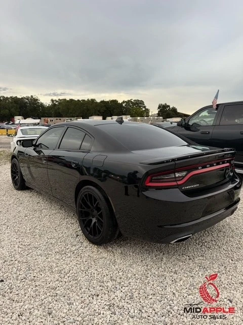 2016 Dodge Charger 7th Gen - Image 11 of 12