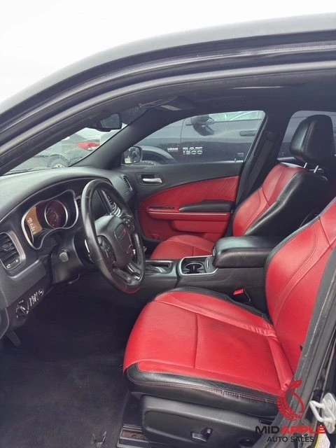 2016 Dodge Charger 7th Gen - Image 5 of 12