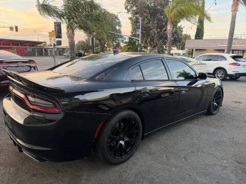 2016 Dodge Charger 7th Gen - Image 3 of 10
