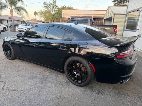 2016 Dodge Charger 7th Gen - Image 4 of 10