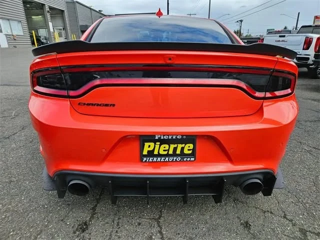 2016 Dodge Charger SRT & 392 7th Gen - Image 4 of 20