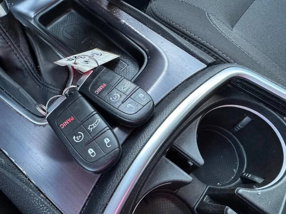2016 Dodge Charger 7th Gen - Image 17 of 18