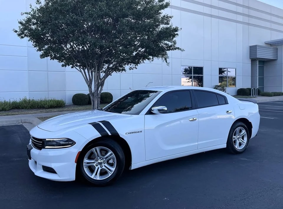 2016 Dodge Charger 7th Gen - Image 2 of 20