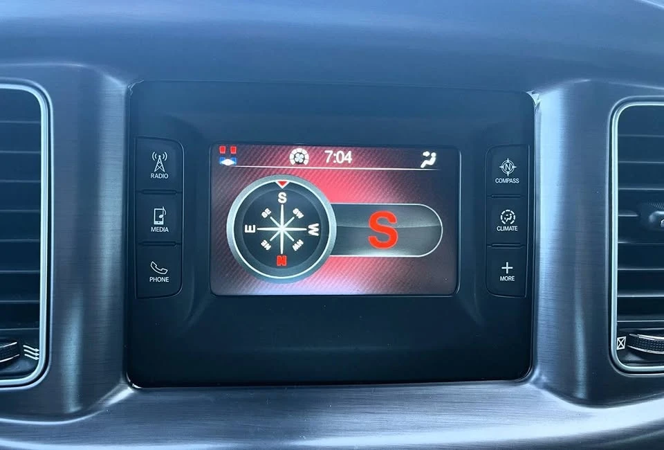 2016 Dodge Charger 7th Gen - Image 17 of 20