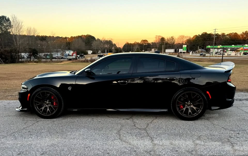 2016 Dodge Charger SRT Hellcat 7th Gen - Image 6 of 20