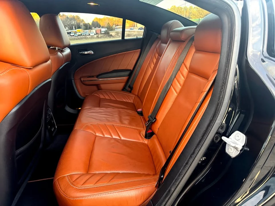 2016 Dodge Charger SRT Hellcat 7th Gen - Image 9 of 20