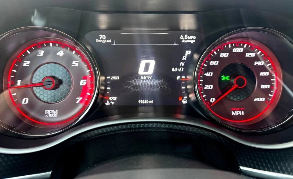 2016 Dodge Charger SRT Hellcat 7th Gen - Image 11 of 20