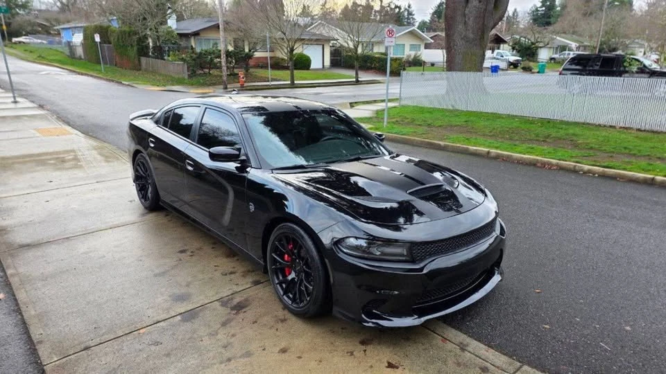 2016 Dodge Charger SRT Hellcat 7th Gen - Image 3 of 16