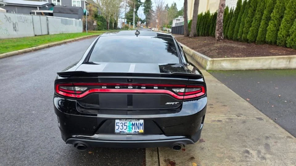 2016 Dodge Charger SRT Hellcat 7th Gen - Image 6 of 16