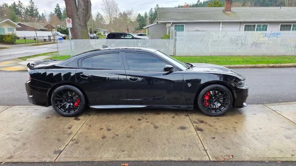 2016 Dodge Charger SRT Hellcat 7th Gen - Image 4 of 16