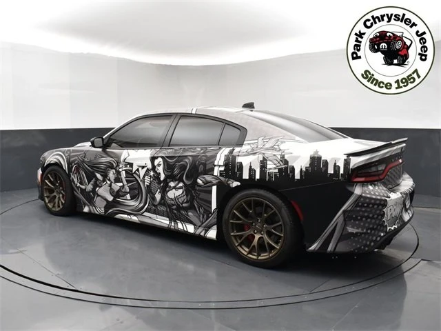 2016 Dodge Charger SRT Hellcat 7th Gen - Image 5 of 16