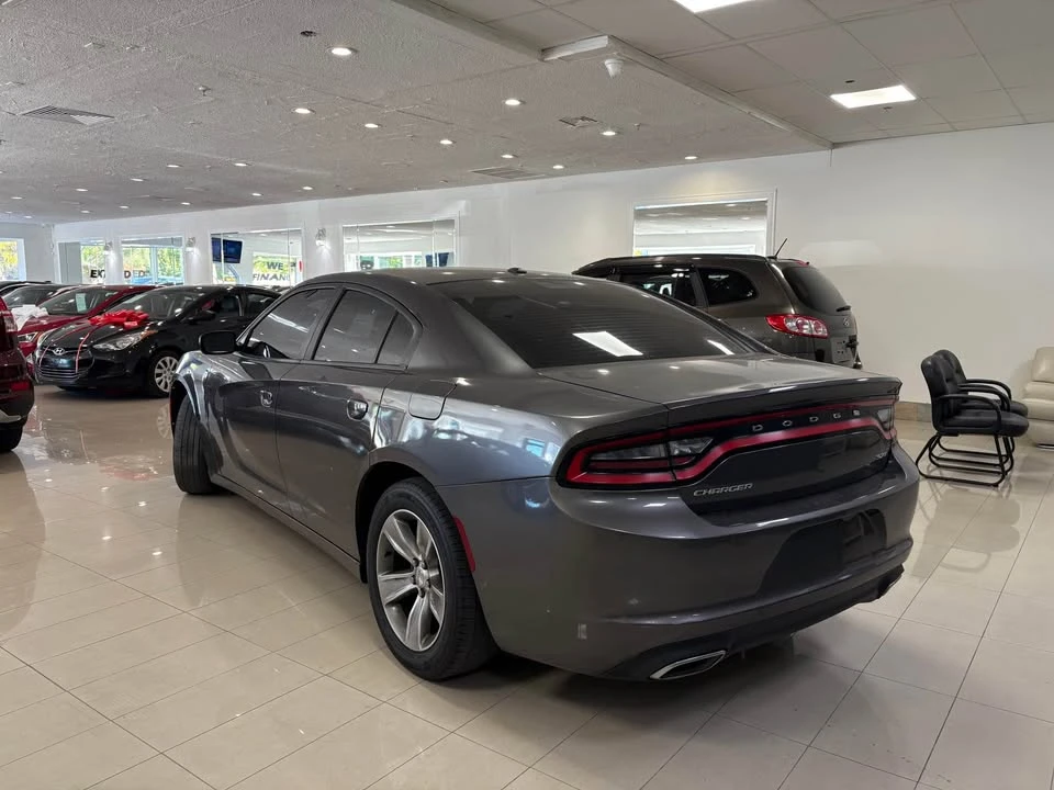 2016 Dodge Charger 7th Gen - Image 4 of 12