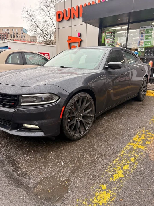 2016 Dodge Charger 7th Gen - Image 3 of 9