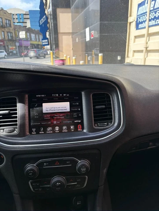 2016 Dodge Charger 7th Gen - Image 6 of 9