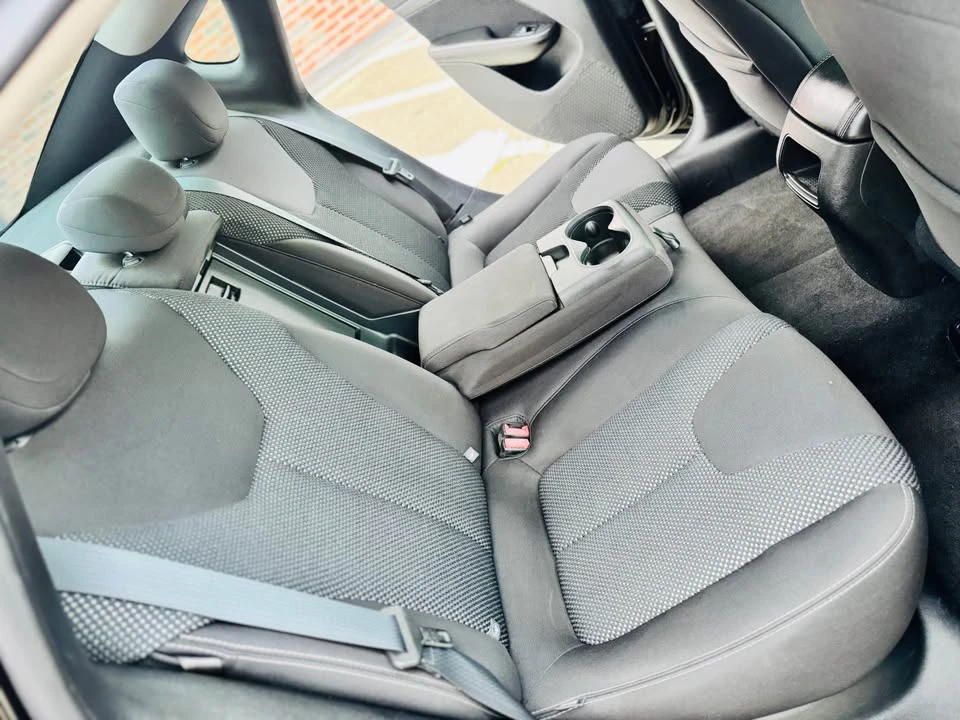 2016 Dodge Dart - Image 13 of 19