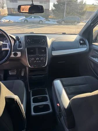 2016 Dodge Caravan - Image 11 of 11