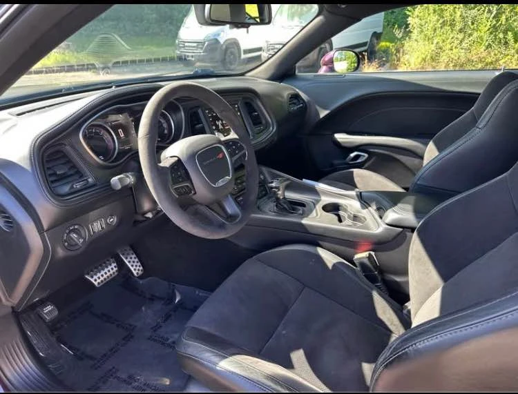 2016 Dodge Challenger SRT Hellcat 3rd Gen - Image 6 of 10