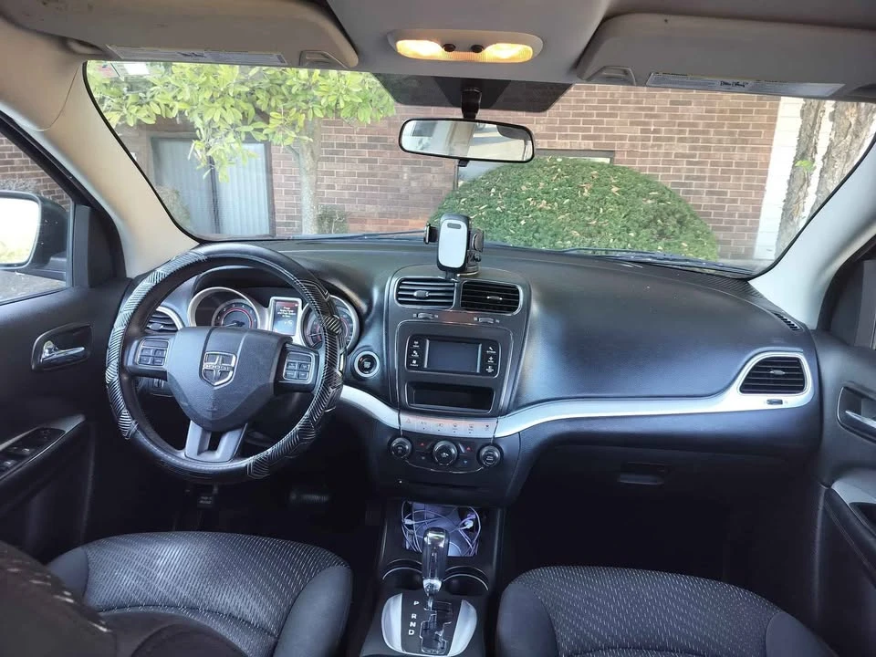 2016 Dodge Journey - Image 2 of 11
