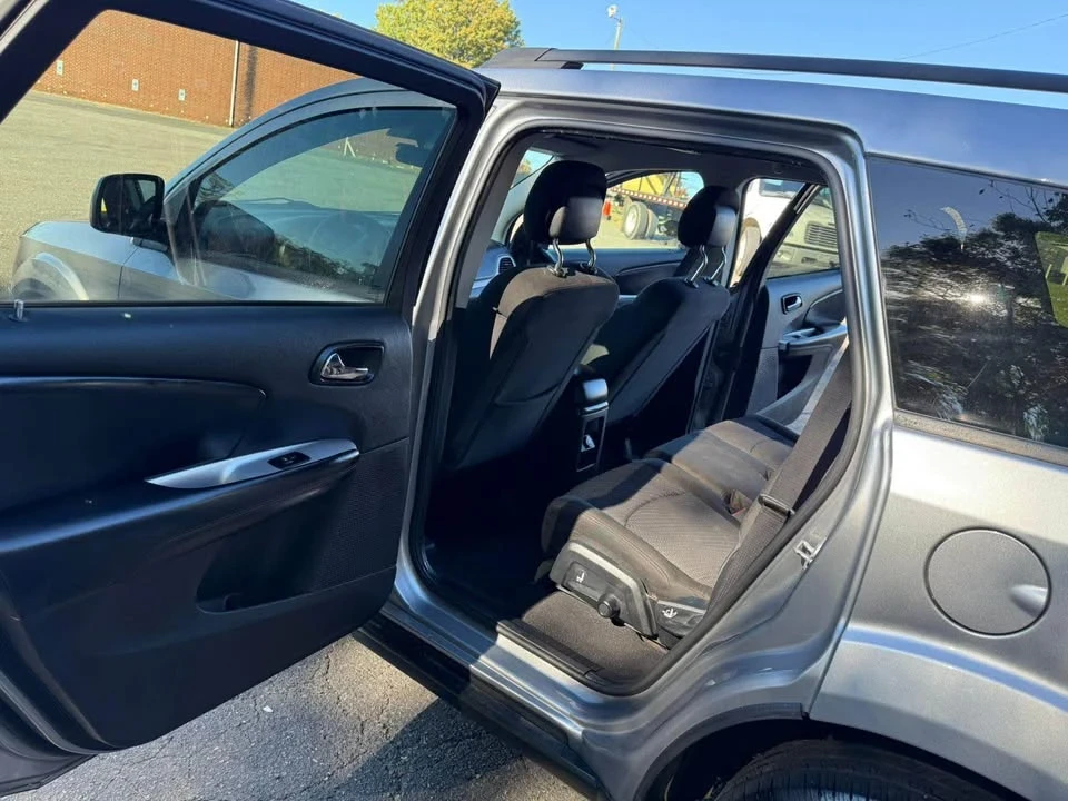 2016 Dodge Journey - Image 11 of 16