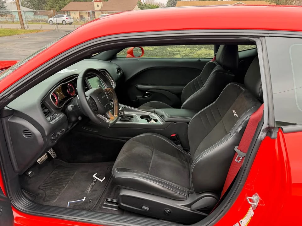 2016 Dodge Challenger SRT Hellcat 3rd Gen - Image 10 of 14