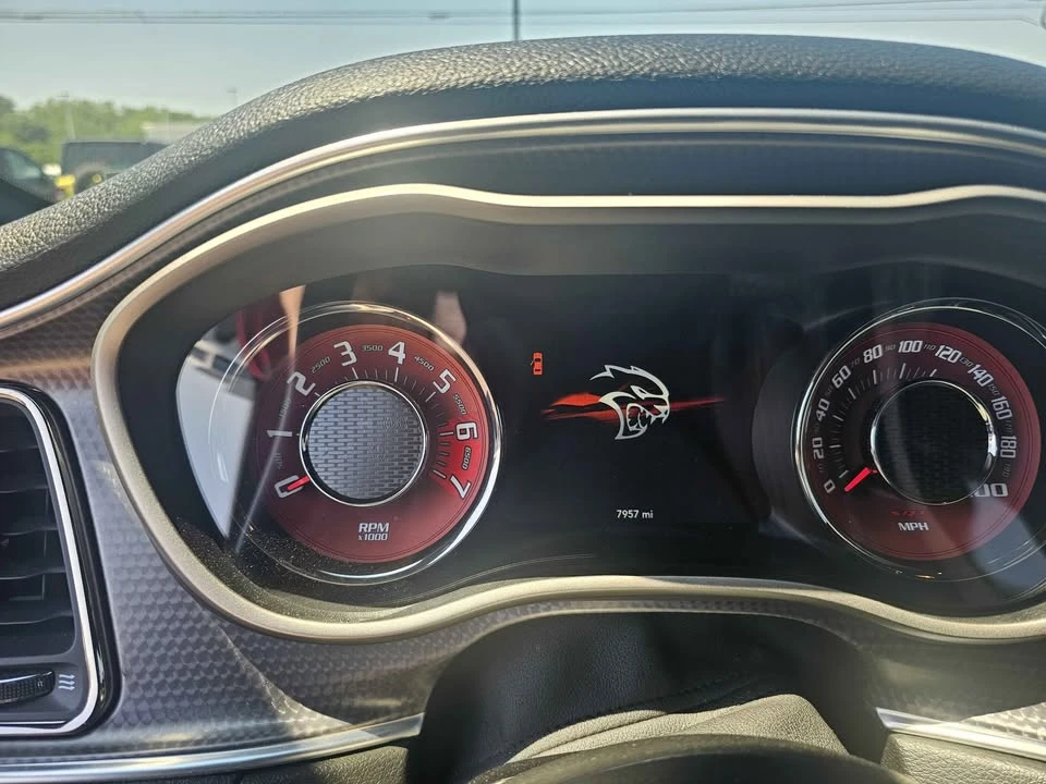2016 Dodge Challenger SRT Hellcat 3rd Gen - Image 13 of 18