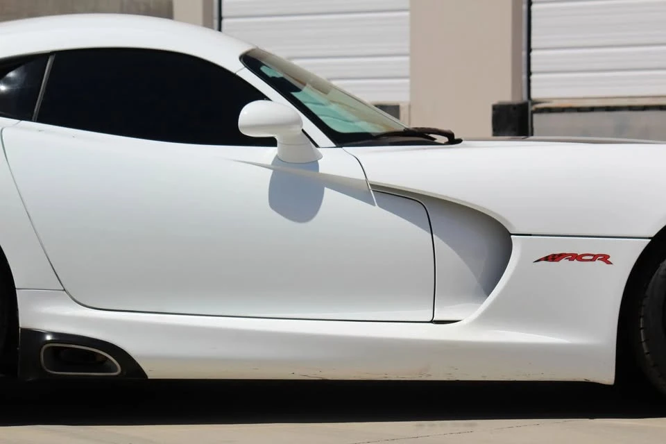 2016 Dodge Viper 5th Gen - Image 11 of 20