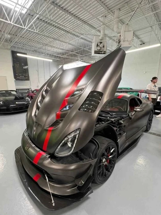 2016 Dodge Viper ACR 5th Gen - Image 2 of 16