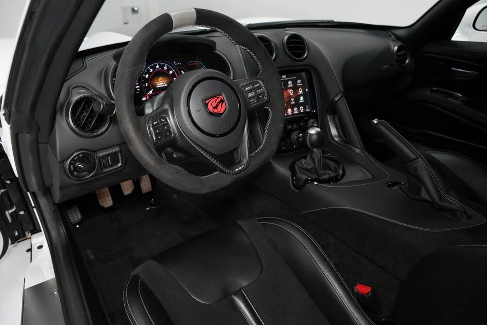 2016 Dodge Viper ACR 5th Gen - Image 10 of 13