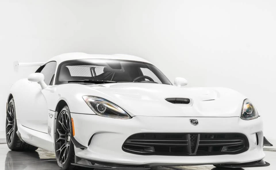 2016 Dodge Viper 5th Gen - Image 4 of 14