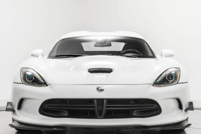 2016 Dodge Viper 5th Gen - Image 3 of 17