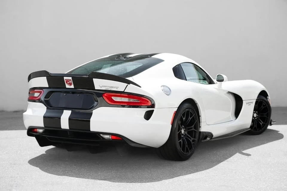 2016 Dodge Viper 5th Gen - Image 3 of 14