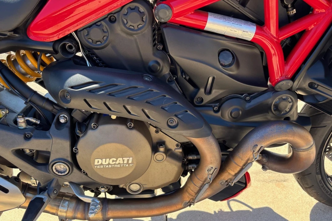 2016 Ducati Monster - Image 5 of 6