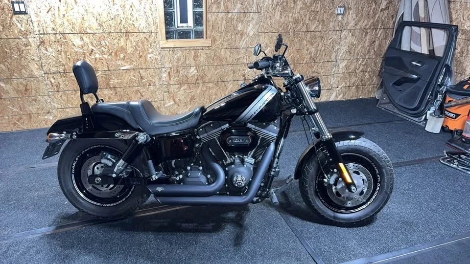 2016 Harley-Davidson Dyna Twin Cam - Image 2 of 10