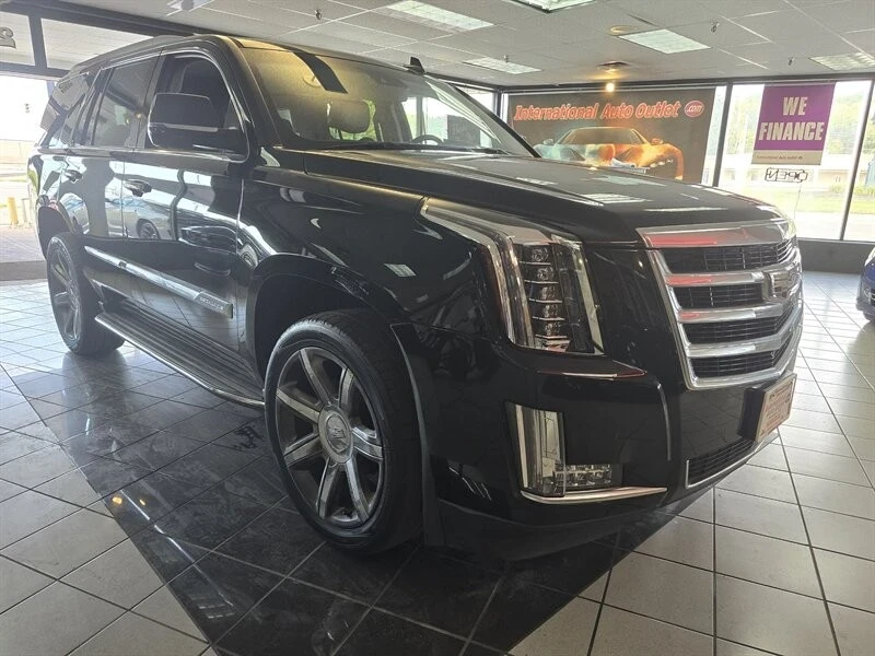 2016 Cadillac Escalade 4th Gen - Image 3 of 4