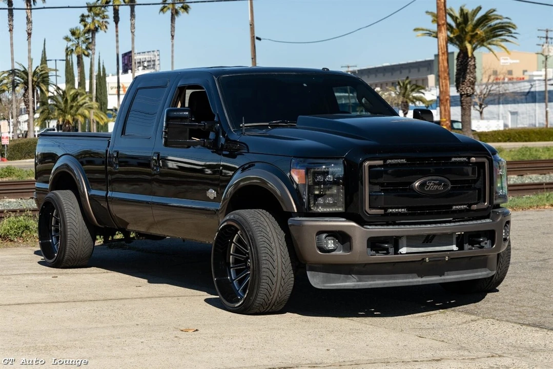 2016 Ford Super Duty 3rd Gen - Image 3 of 4