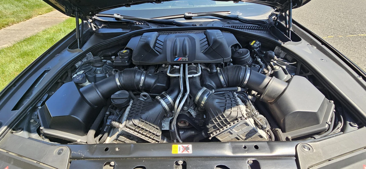 2016 BMW F10 M5 - Image 16 of 16