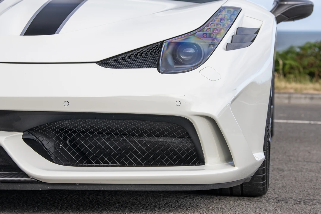 2016 Ferrari 458 Speciale - Image 28 of 31