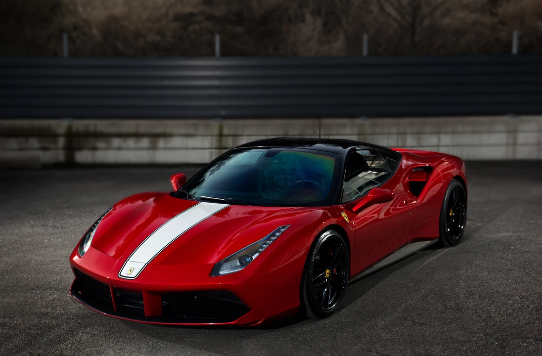 2016 Ferrari 488 GTB - Image 5 of 31