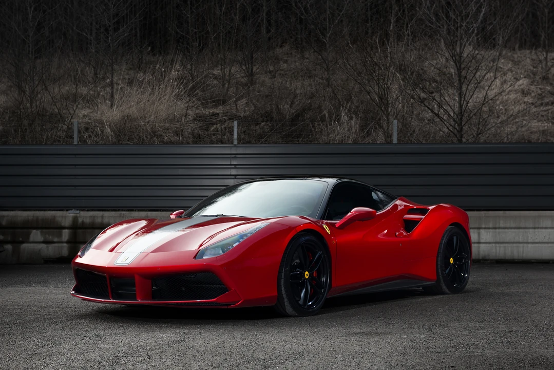 2016 Ferrari 488 GTB - Image 3 of 31