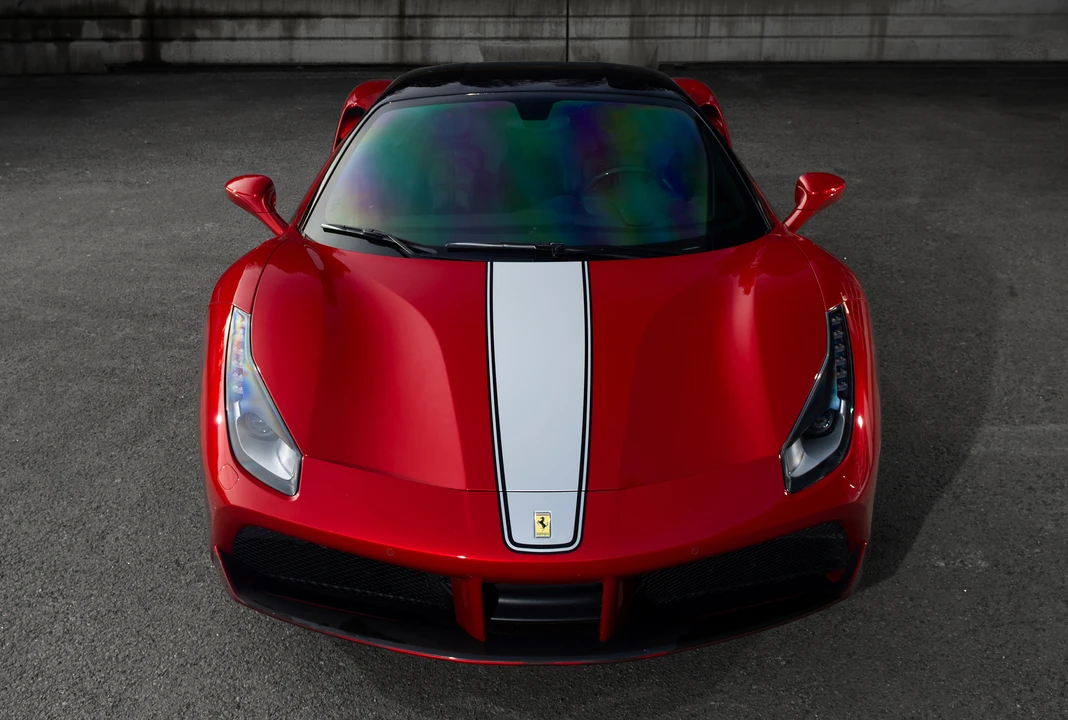2016 Ferrari 488 GTB - Image 16 of 31