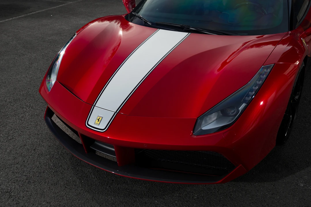 2016 Ferrari 488 GTB - Image 21 of 31
