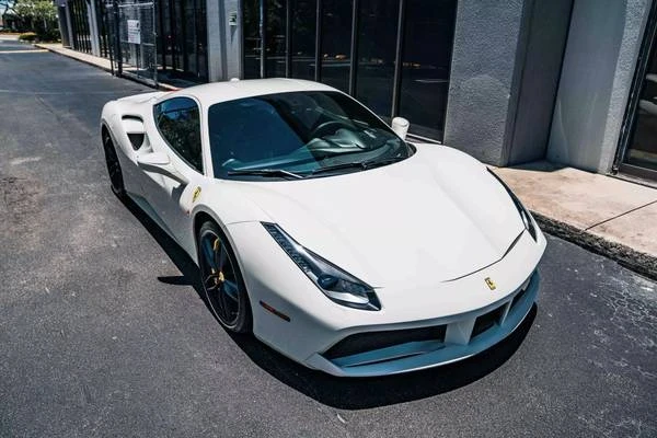2016 Ferrari 488 GTB - Image 5 of 19