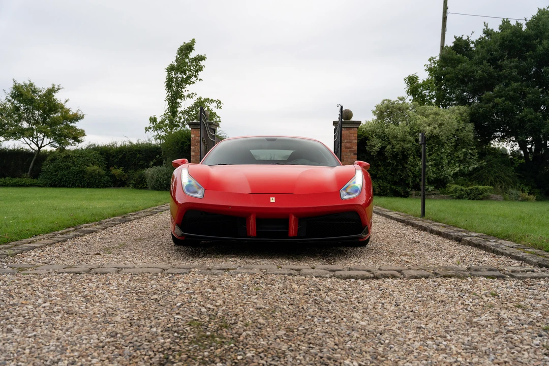 2016 Ferrari 488 GTB - Image 3 of 31