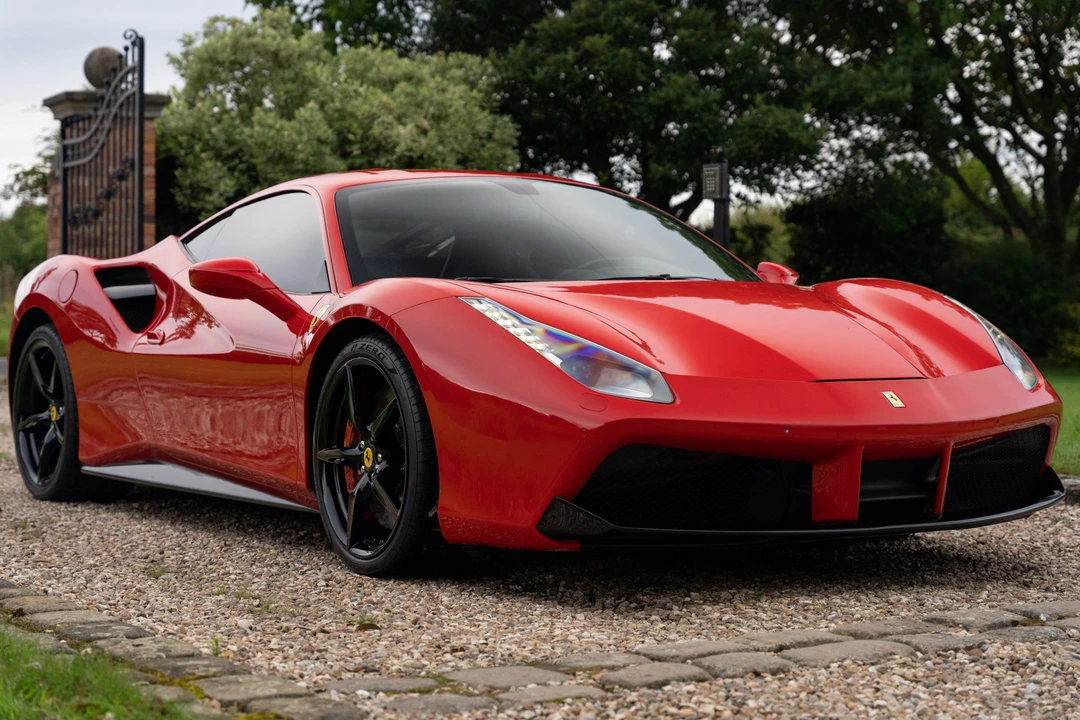 2016 Ferrari 488 GTB - Image 21 of 31